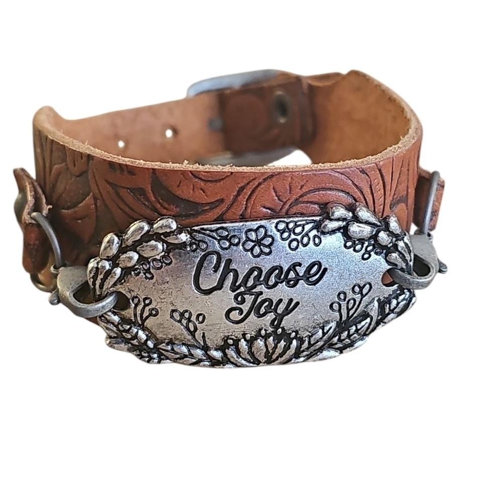 Handcrafted Leather Cuff with a silver-toned embellishment "Choose Joy"